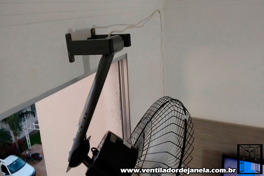 suporte para ventilador de parede