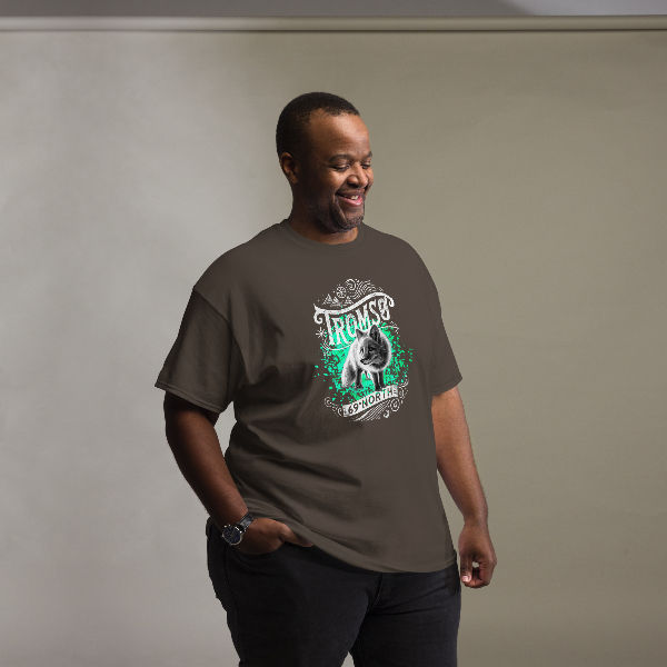 Miniature : Man wearing a 3XL Fox Tromsø t-shirt with graphic design.