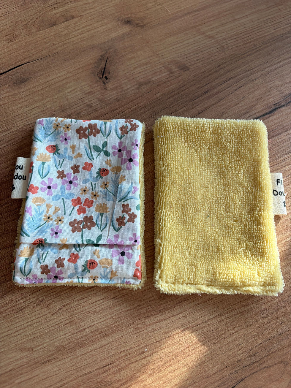 Miniature : Petit gant tout doux motif au choix