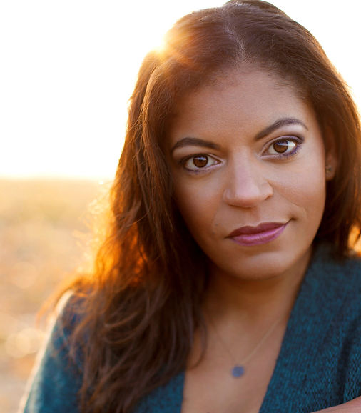 Jessica-Viviane-Headshot.jpg