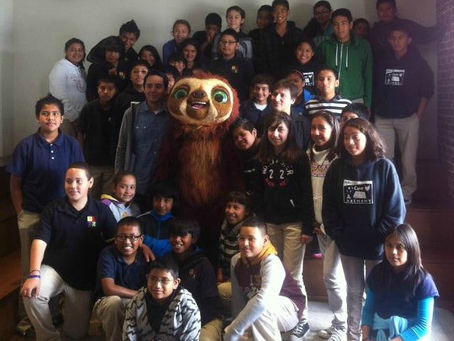 “The Croods” Special Effects Latino Team Teach at Para Los Niños Students