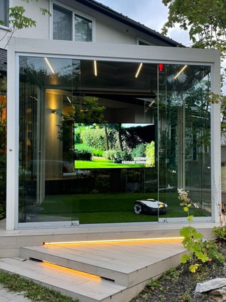 ロボット芝刈機 AUTOMOWER 305