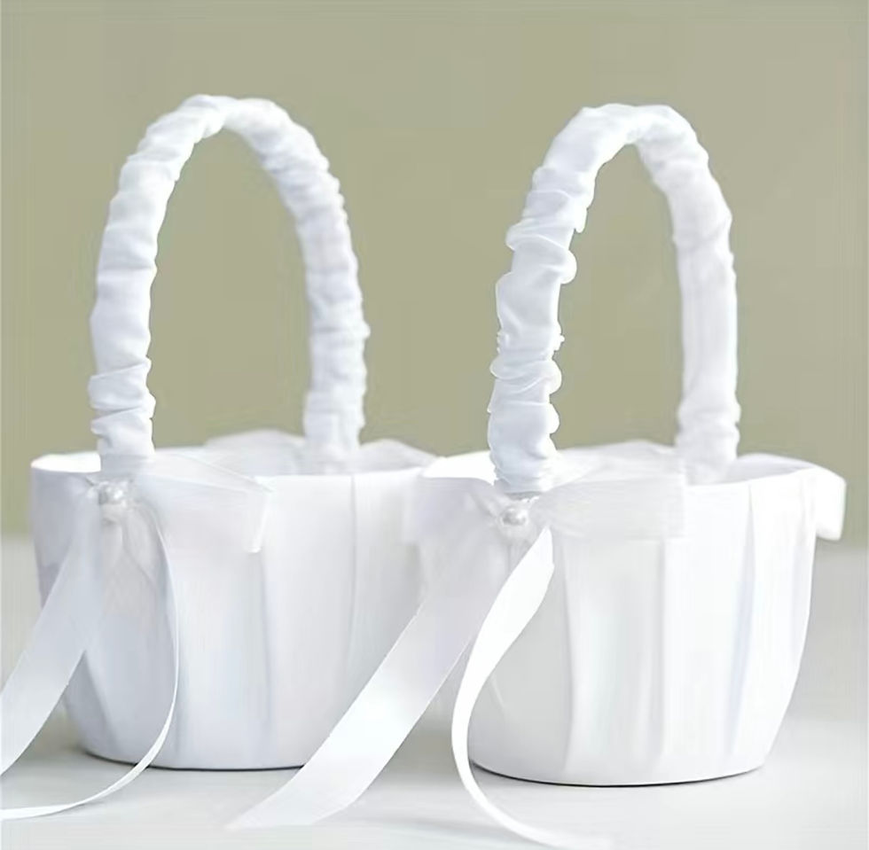Thumbnail: Flower baskets and ring pillows