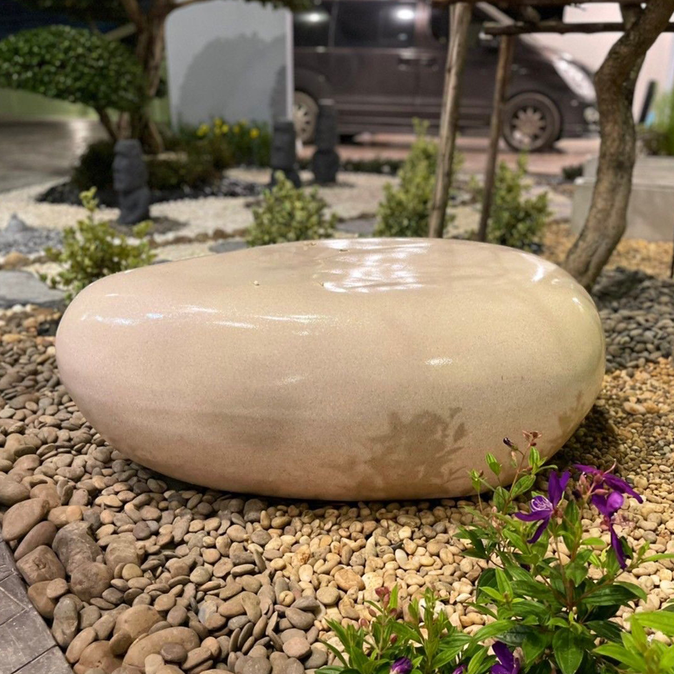 ภาพขนาดย่อ: เก้าอี้นั่งเอาท์ดอร์ 'เดอะร็อค' | Modern Outdoor Seating 'The Rock' Size M