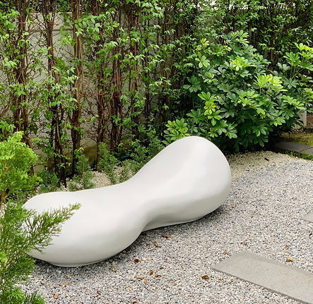 modern outdoor seating 'the bean'