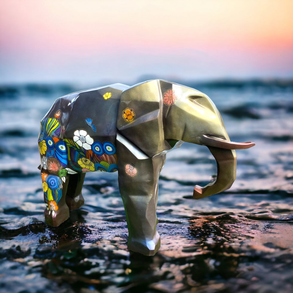 ภาพขนาดย่อ: รูปปั้นสัตว์สไตล์โมเดิร์นโพลีกอน 'ช้าง' | Animal statues & sculptures 'Elephant'