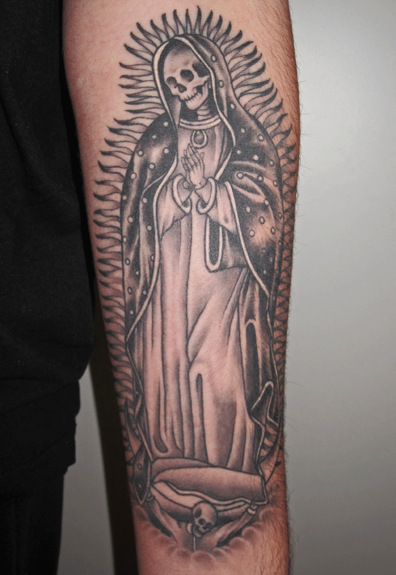 la santisima muerte