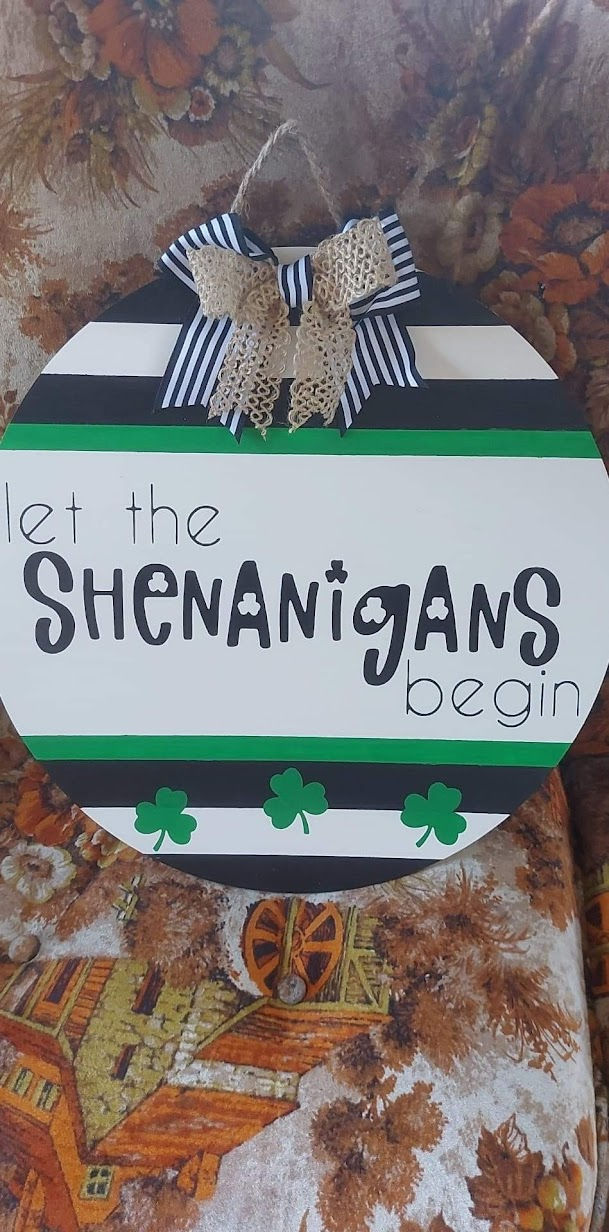 St Patricks Day Door Hanger