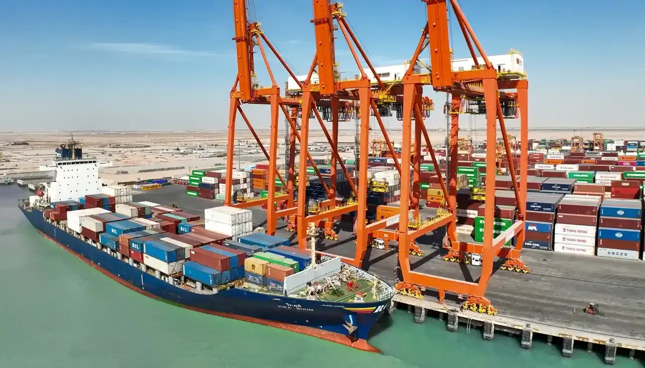Container port logistics in Bel Air California with expert shipping services by Tiger Freight

