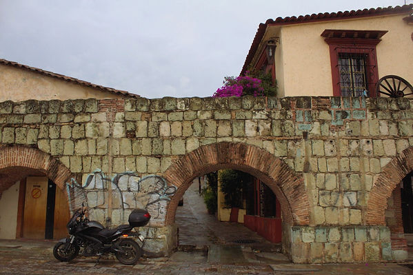 houses built on arches _edited.jpg