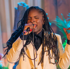 Jah9 Unveils ‘Open Heart’ Project: “Stop Waiting for the Right Conditions”