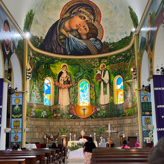 The church in Dulce Nombre is hand painted by local artisits. It's beautiful.