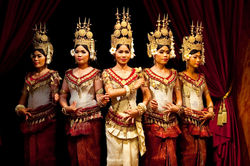 cambodian-national-costume