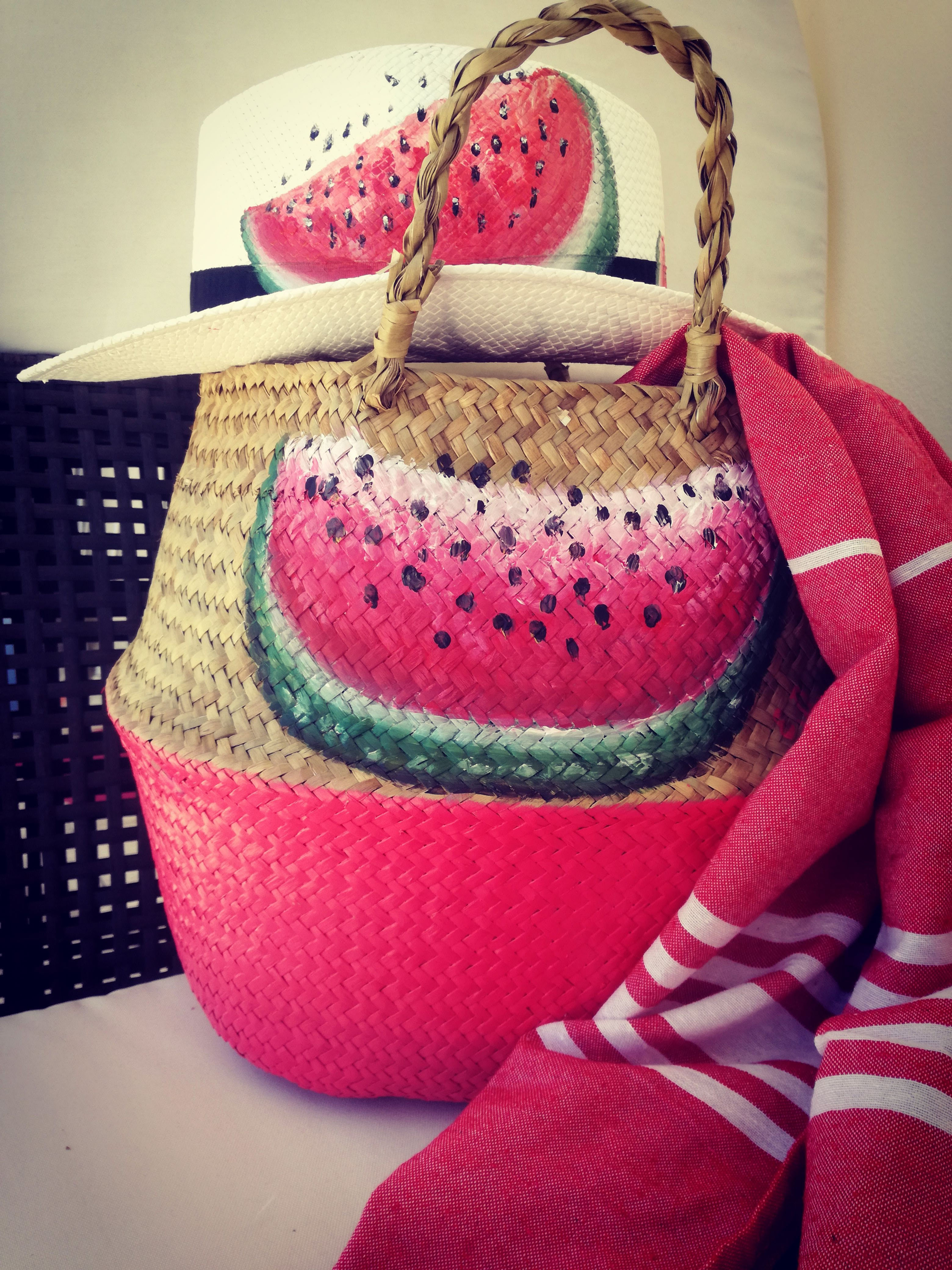 Ψάθινη τσάντα παραλίας