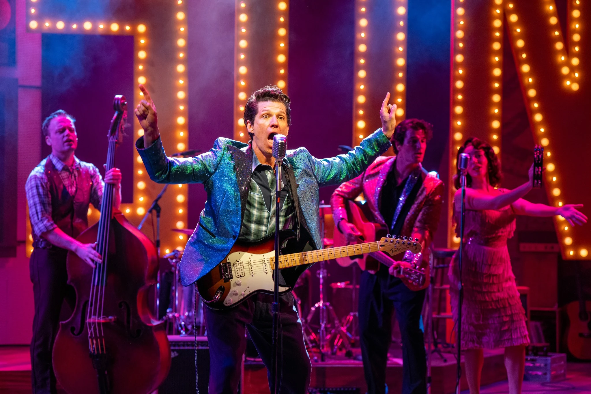 Million Dollar Quartet scenic design