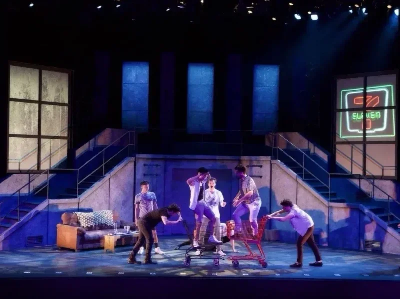 American Idiot scenic design
