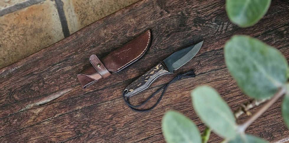 Faca EDC Aventura Carbono