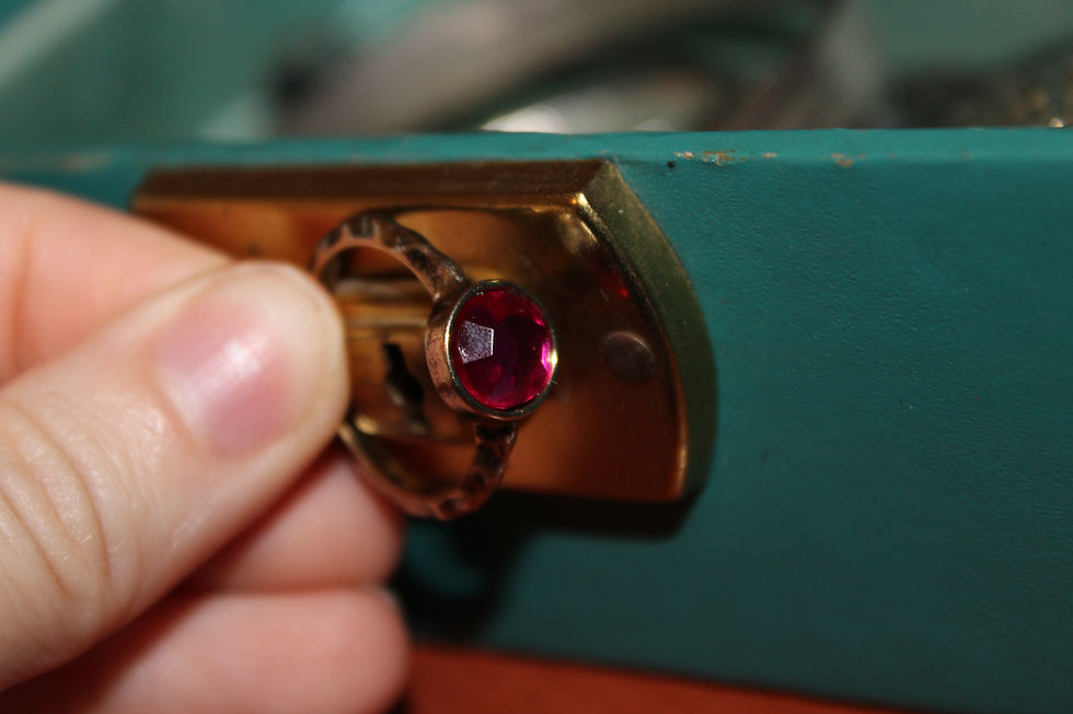 Thumbnail: Vintage Red Gemstone Ring Indented Gold Tone Band Size 5.5-6