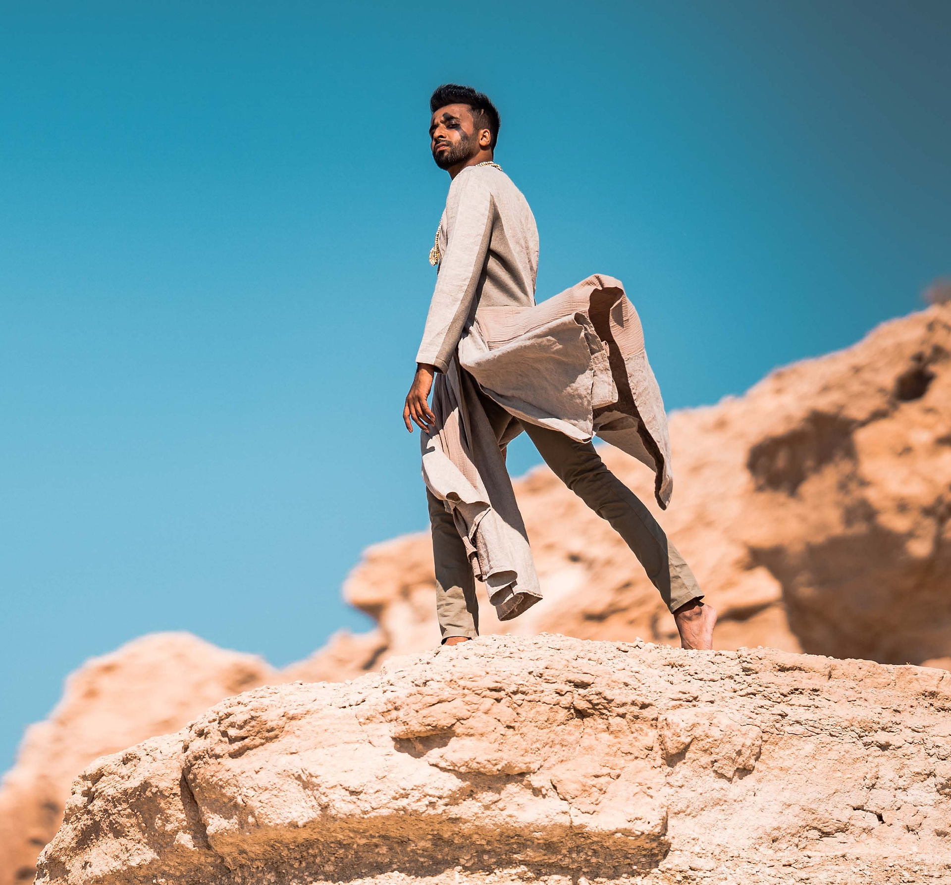 the best male dancers in Kuwait