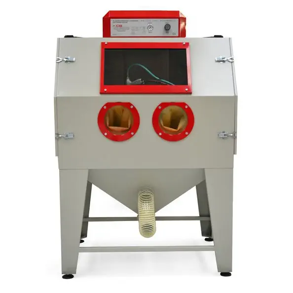 Smilšu strūkla | kabīnes | sandblaster.lv