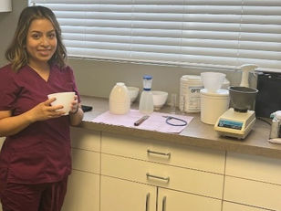 Why Disposable Mixing Bowls are Essential for Dental Assistants and Lab Technicians
