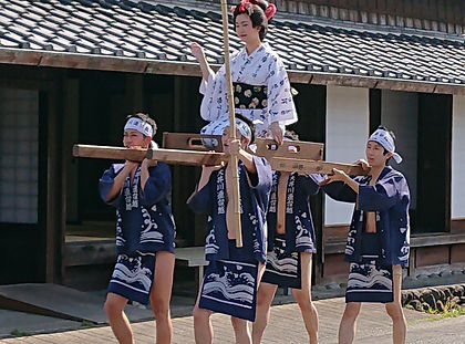 ふんどし隊写真_edited.jpg