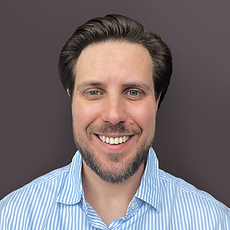 Bogdan Novakovic_Linkdin Photo.png