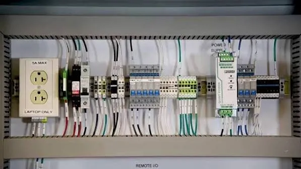 Heavy-duty 4 AWG copper solar cables connected to a battery energy storage system and inverter