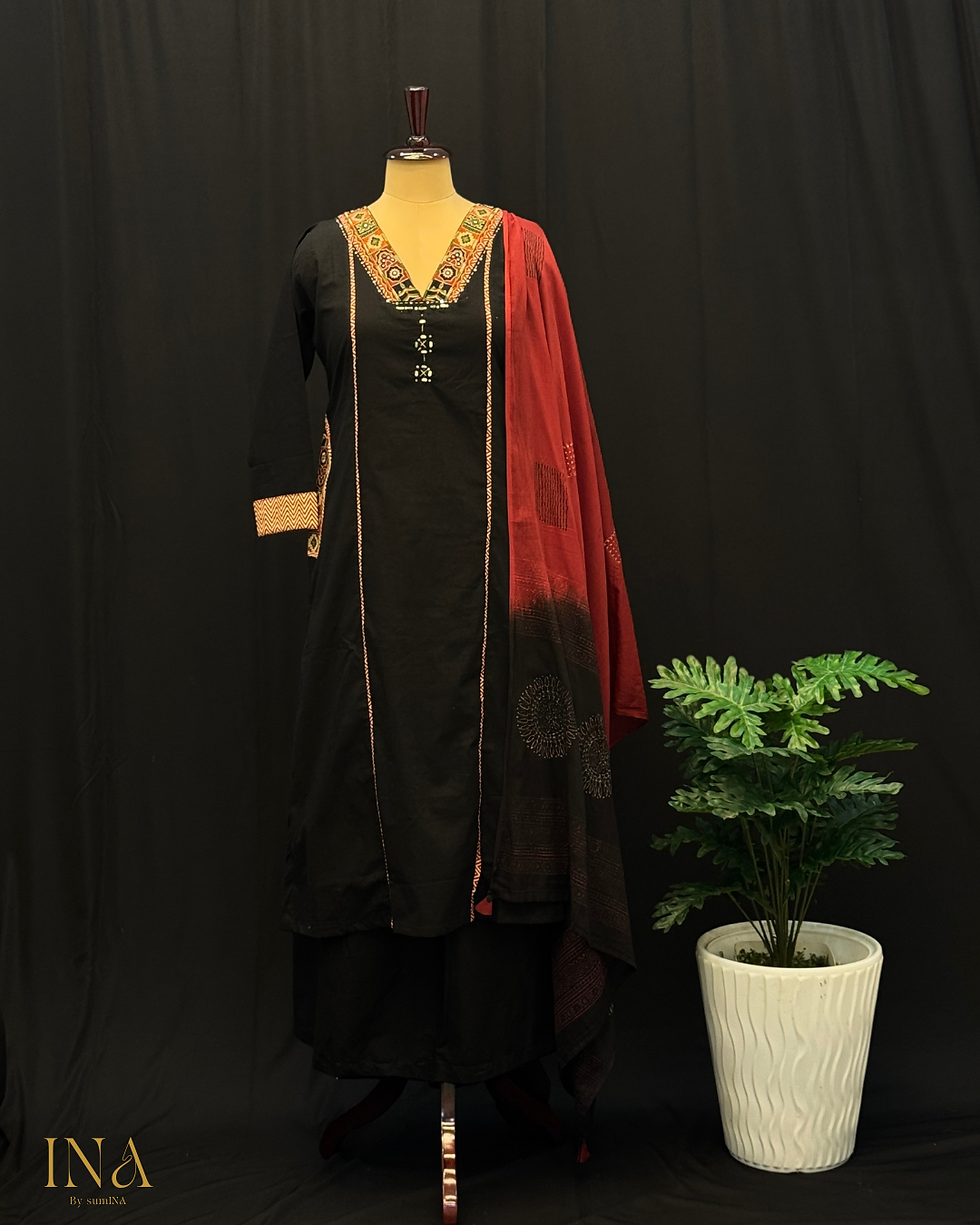 Noir Charm – Black Cotton Handcrafted Kurta Set