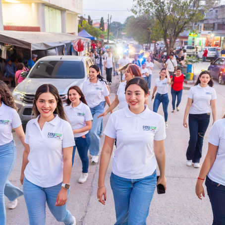 ASPIRANTES A REINA FENAHUAP 2026 REALIZARON RECORRIDO POR LA CIUDAD Y LABOR SOCIAL