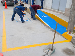 Realizan rampa para discapacitados en SRE en Ciudad Valles