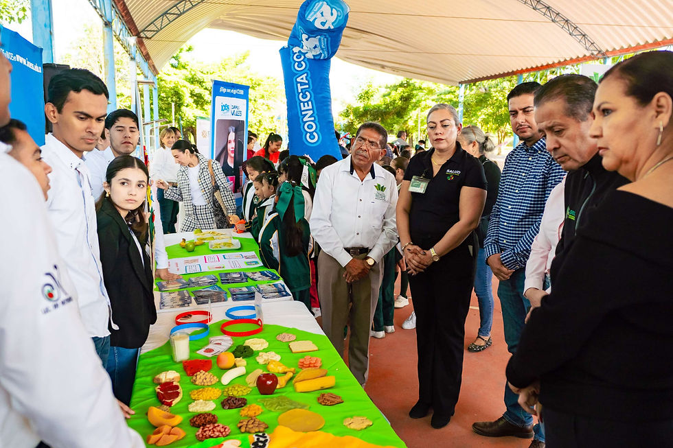 INSTITUCIONES EDUCATIVAS SE SUMARON A PRIMERA FERIA ESTATAL DE ALIMENTACIÓN ESCOLAR SALUBLE