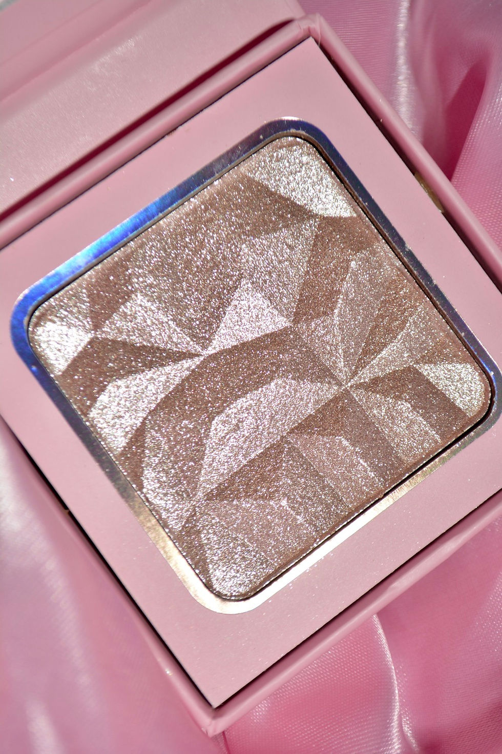 Thumbnail: Pink Rose Champagne /2