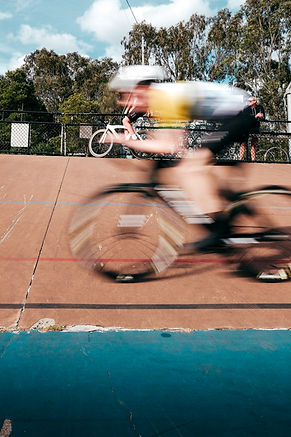 Christmas Maddo Vibey Blurry-4.jpg