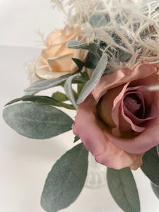 くすみカラーのローズピック 