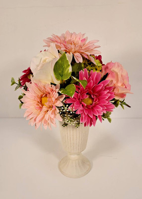 ピンク系を使ったガーベラアレンジ