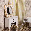 Pearl Mirror