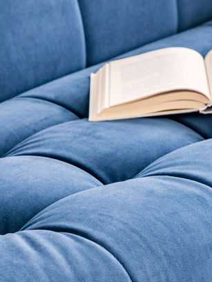 Comment Nettoyer Efficacement Votre Canapé en Tissu