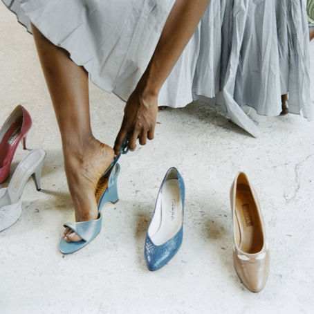Engineering a Perfect "On-Camera Look" by Mastering the 7-Point Fashion Rule