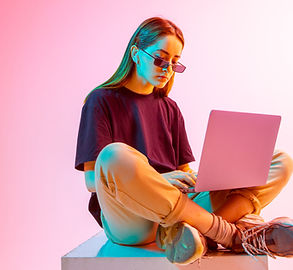 Blogger
