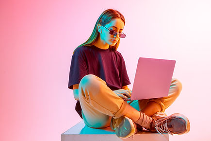 Blogger