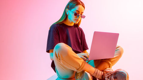 L'effet de halo : pourquoi votre profil LinkedIn vous fait perdre des clients sans le savoir