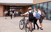 Arriver à l'école