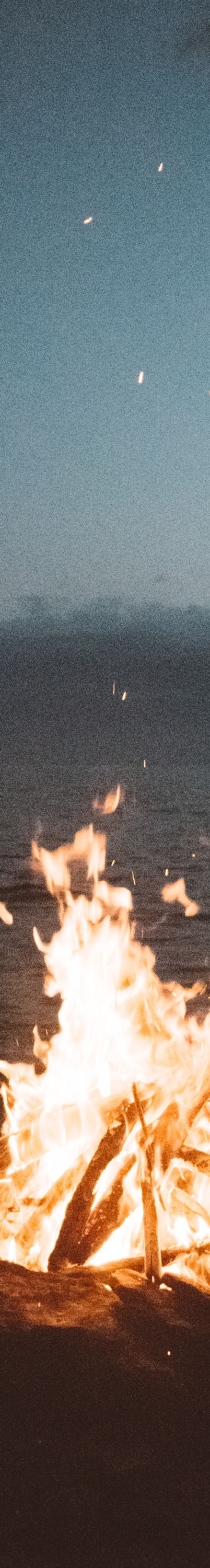 Lagerfeuer am See