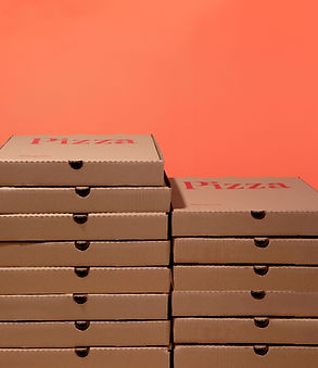 Yığılmış Pizza Kutuları
