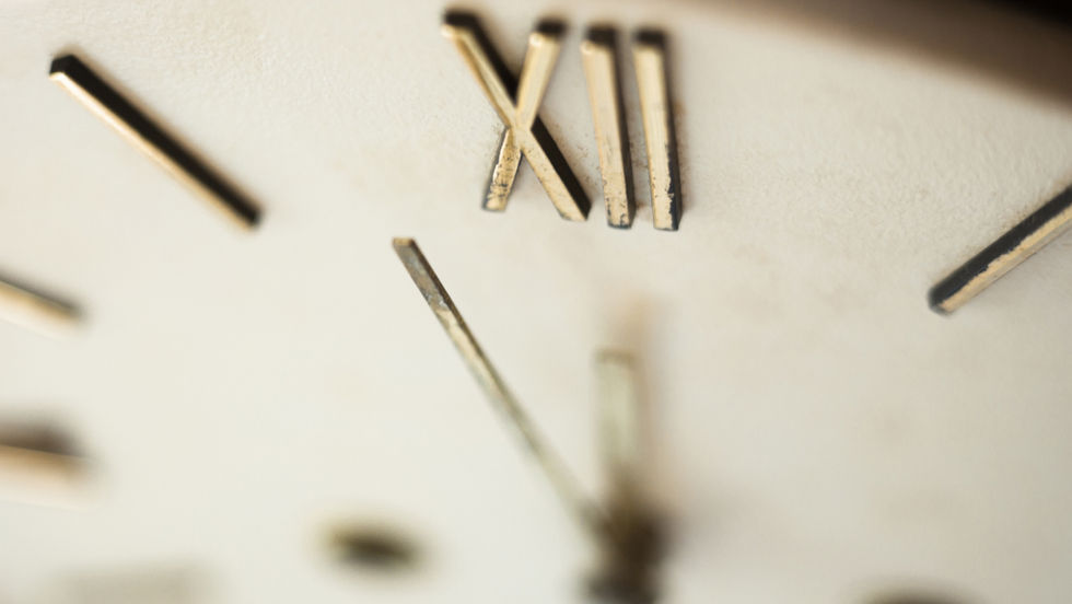 roman numeral clock
