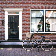 Storm Doors: Protecting Your Home from the Elements