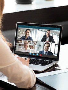 Aulas em Grupo de Inglês
