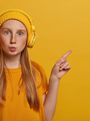 Girl in Yellow