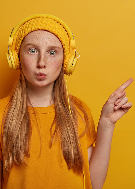 Girl in Yellow